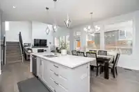 2070 165B STREET - thumbnail 10