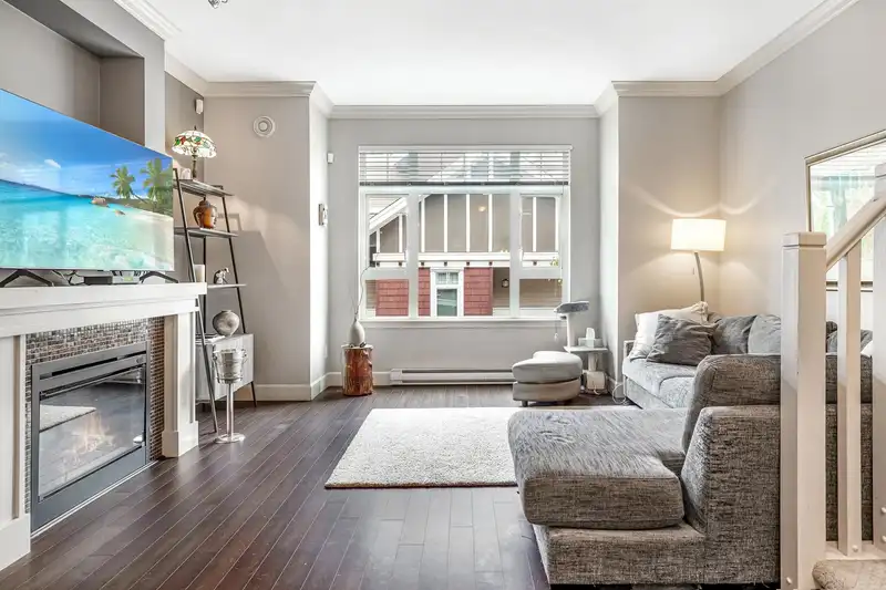 105 2979 156 STREET - photo 1 of 28