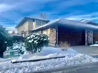 48 1725 SOUTHMERE CRESCENT - thumbnail 3