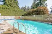 48 1725 SOUTHMERE CRESCENT - thumbnail 39