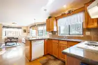 48 1725 SOUTHMERE CRESCENT - thumbnail 7