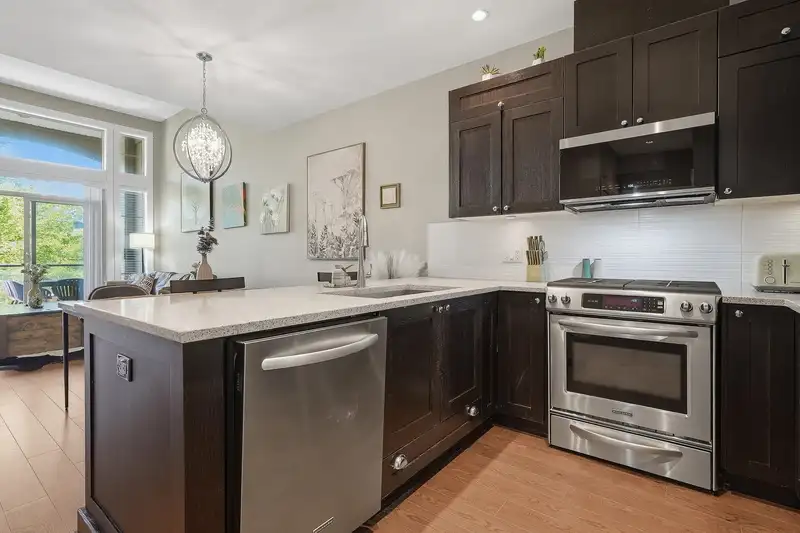 307 15195 36 AVENUE - photo 4 of 32