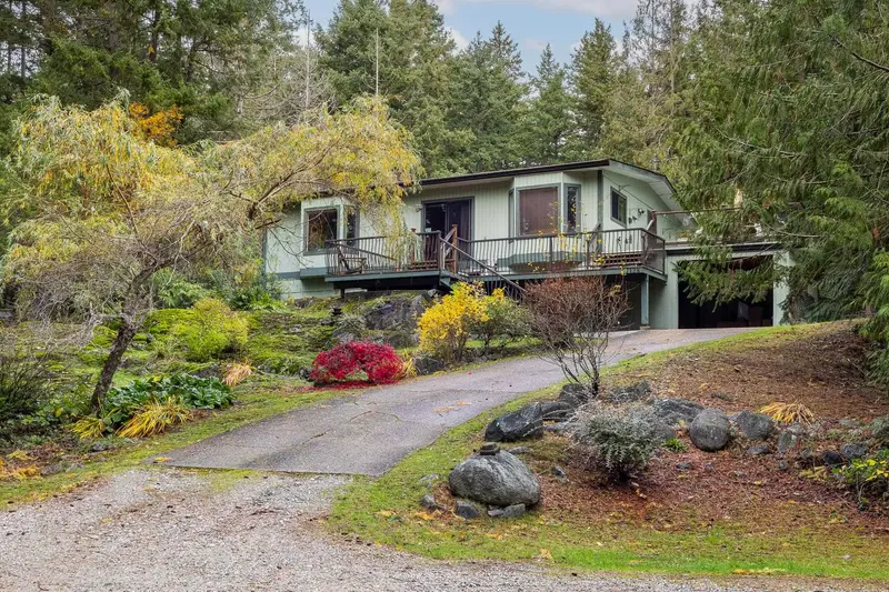 7128 DALE ROAD - photo 2 of 25