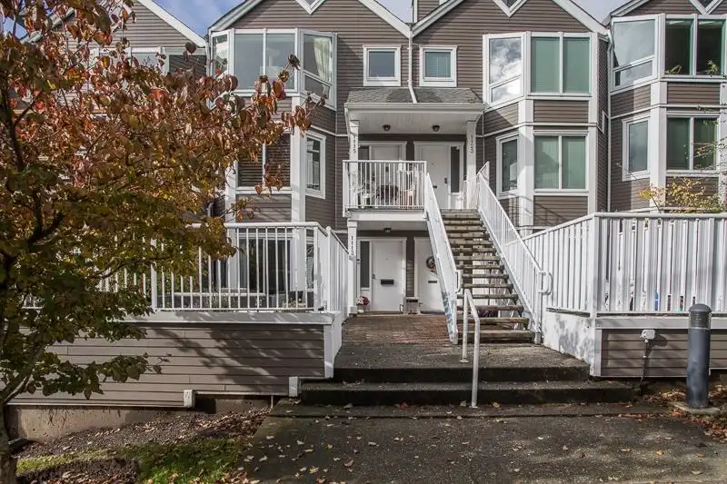 1113 ELM STREET - photo 3 of 37
