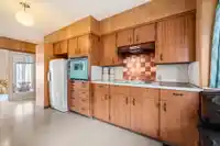 14458 MARINE DRIVE - thumbnail 8