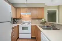 309 15188 22 AVENUE - thumbnail 5