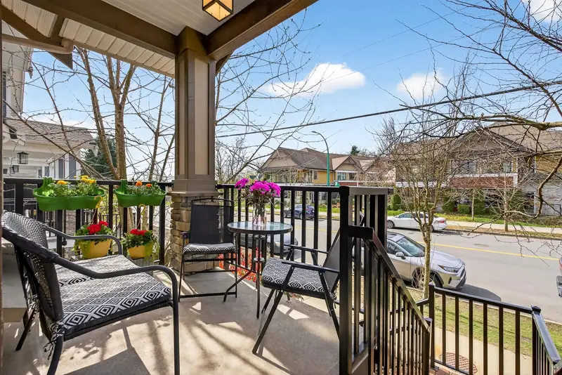 9 18818 71 AVENUE - photo 4 of 25