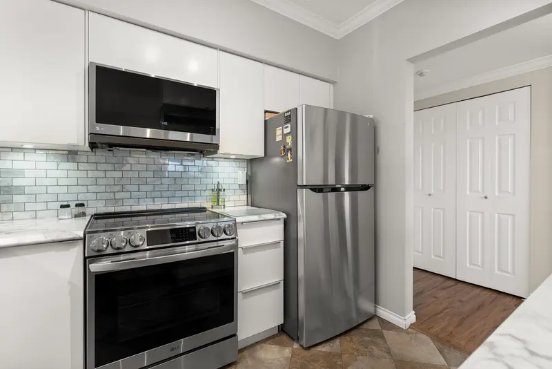 914 31955 OLD YALE ROAD - photo 4 of 25