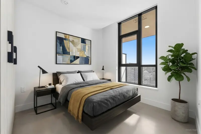 1105 3996 DUMFRIES STREET - photo 3 of 25