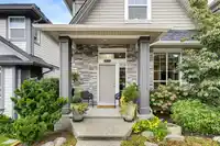 2111 165B STREET - thumbnail 2