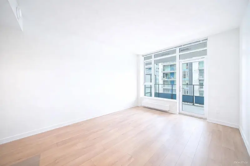 401 8850 UNIVERSITY CRESCENT - photo 2 of 12