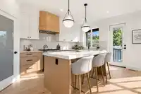 101 1948 143 STREET - thumbnail 11