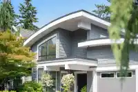 15461 18TH AVENUE - thumbnail 2