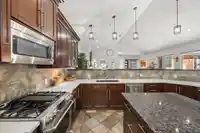1247 STAYTE ROAD - thumbnail 6