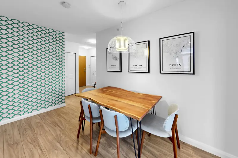 2606 892 CARNARVON STREET - photo 1 of 25