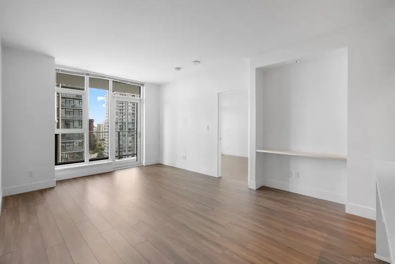 1501 7303 NOBLE LANE - photo 4 of 25