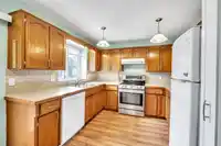 16430 10A AVENUE - thumbnail 13