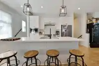 8 3339 148 STREET - thumbnail 7