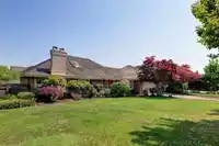 3382 155 STREET - thumbnail 2
