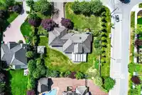 3382 155 STREET - thumbnail 37