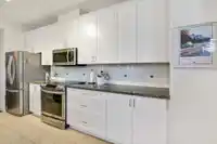 102 1580 MARTIN STREET - thumbnail 12