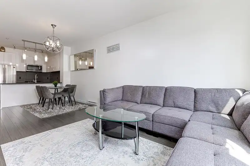 324 15138 34 AVENUE - photo 3 of 25