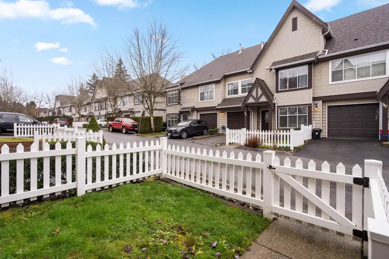 111 12099 237 STREET - photo 4 of 25