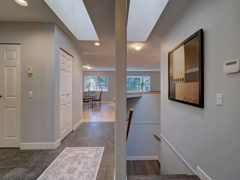 7629 REDROOFFS ROAD - photo 4 of 25