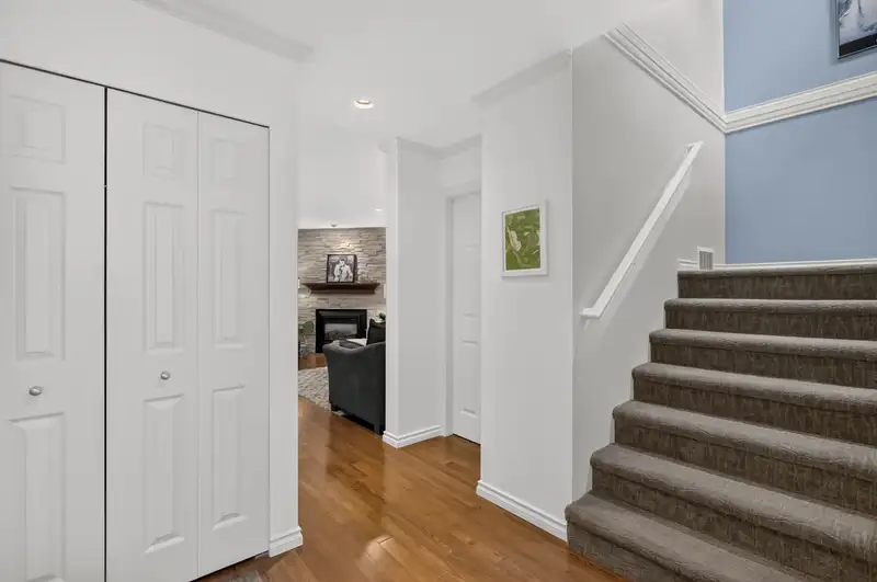 102 12741 16 AVENUE - photo 4 of 39
