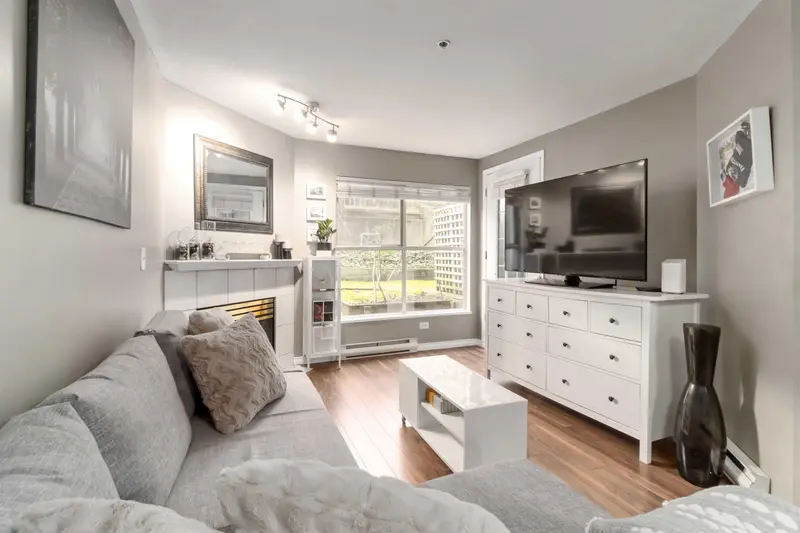 105 509 CARNARVON STREET - photo 2 of 25