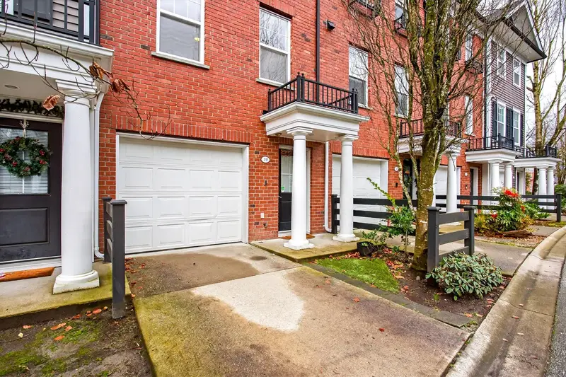 19 19572 FRASER WAY - photo 2 of 25