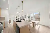 304 15353 17 AVENUE - thumbnail 1