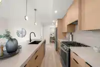 304 15353 17 AVENUE - thumbnail 13