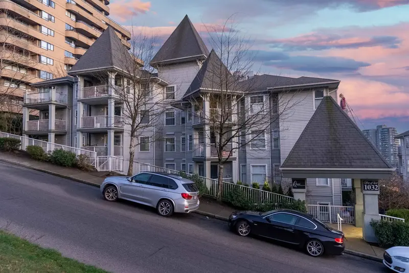 505 1032 QUEENS AVENUE - photo 1 of 20