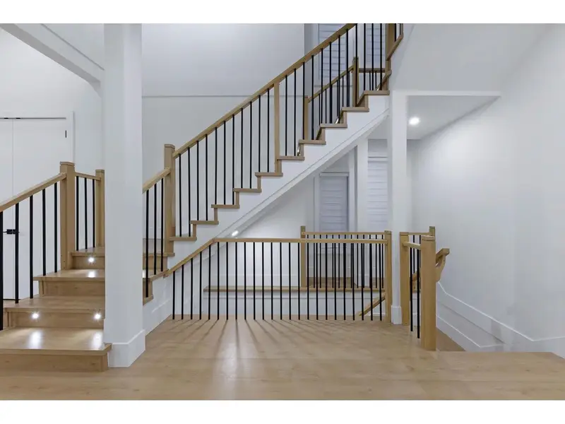 9755 177B STREET - photo 2 of 25