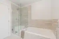 24 2999 151 STREET - thumbnail 19