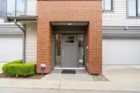 24 2999 151 STREET - thumbnail 3