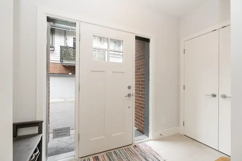 24 2999 151 STREET - photo 4 of 25