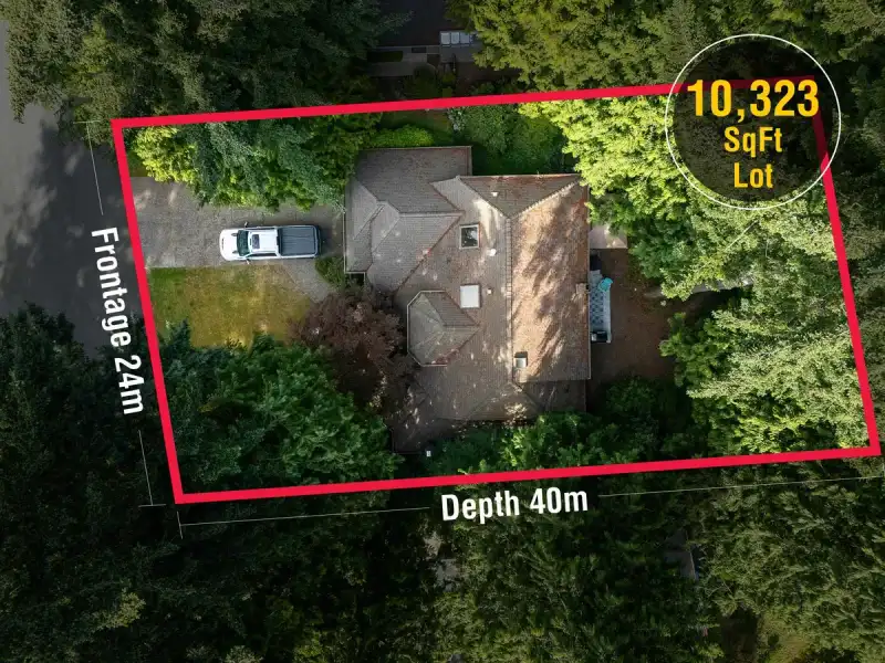 1768 AMBLE GREENE DRIVE - photo 3 of 24