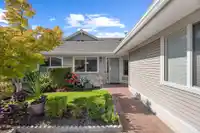 10 17516 4 AVENUE - thumbnail 2