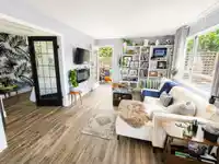 104 15991 THRIFT AVENUE - thumbnail 13