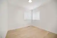 15582 RUSSELL AVENUE - thumbnail 23