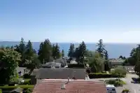 1414 132B STREET - thumbnail 2