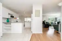 2A 1400 GEORGE STREET - thumbnail 8