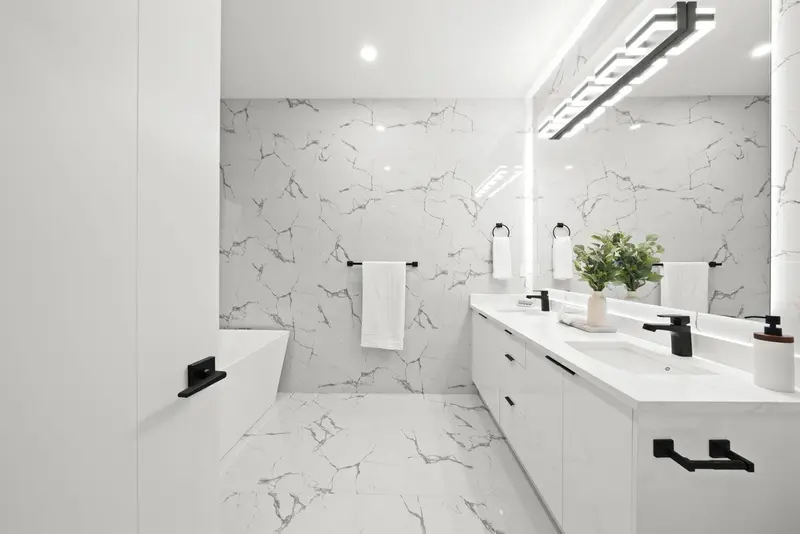 16935 0A AVENUE - photo 2 of 21