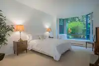 106 1705 MARTIN DRIVE - thumbnail 16