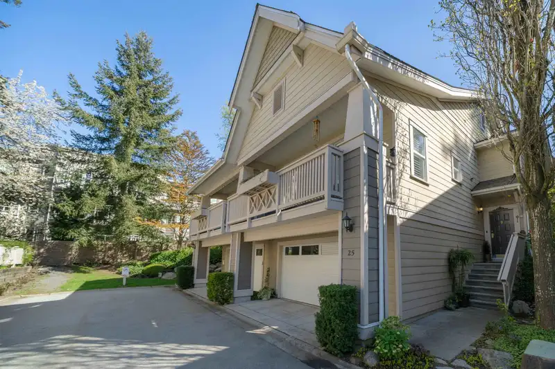 25 2588 152 STREET - photo 3 of 40