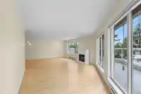 209 1378 GEORGE STREET - thumbnail 12