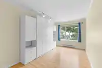209 1378 GEORGE STREET - thumbnail 23