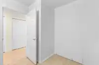 209 1378 GEORGE STREET - thumbnail 28